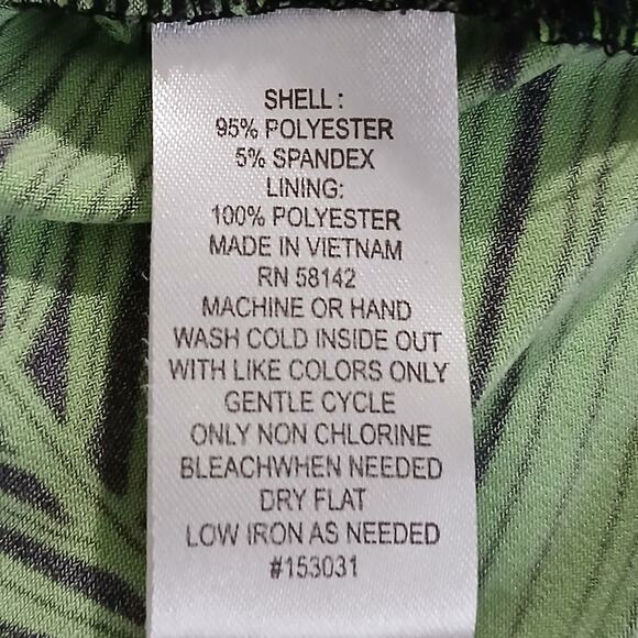 London Style Collection Med Sleeveless Slit Green/Blue Tropical print Maxi Dress - Picture 13 of 14